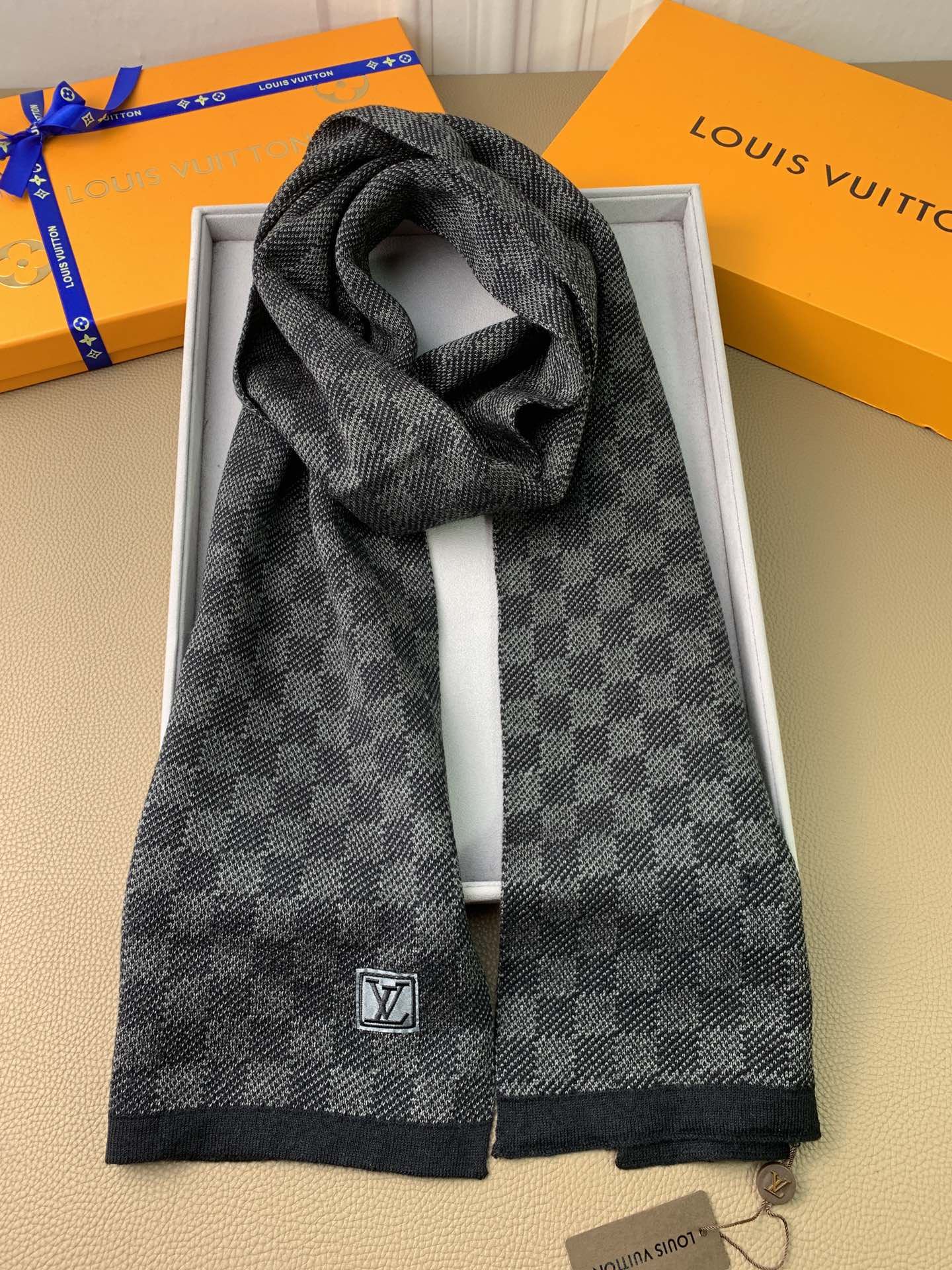 Louis Vuitton Scarf